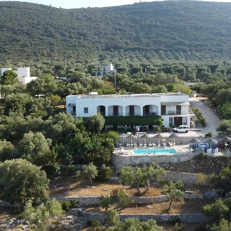 Pozzo Di Luce (adults Only)