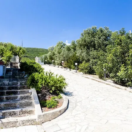 לינה וארוחת בוקר Pozzo Di Luce - Adults Only 4*